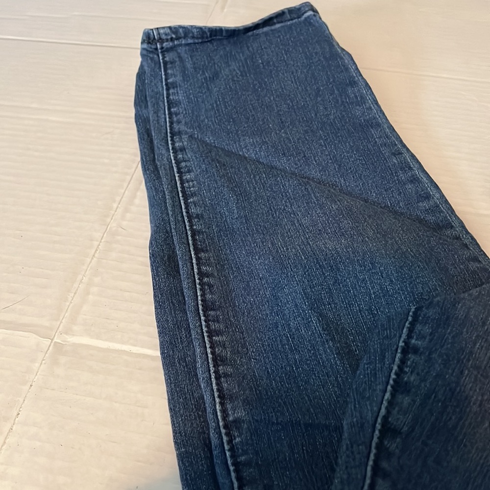 Old Navy Super skinny blue jeans size 14. LIKE NEW - Picture 2 of 7